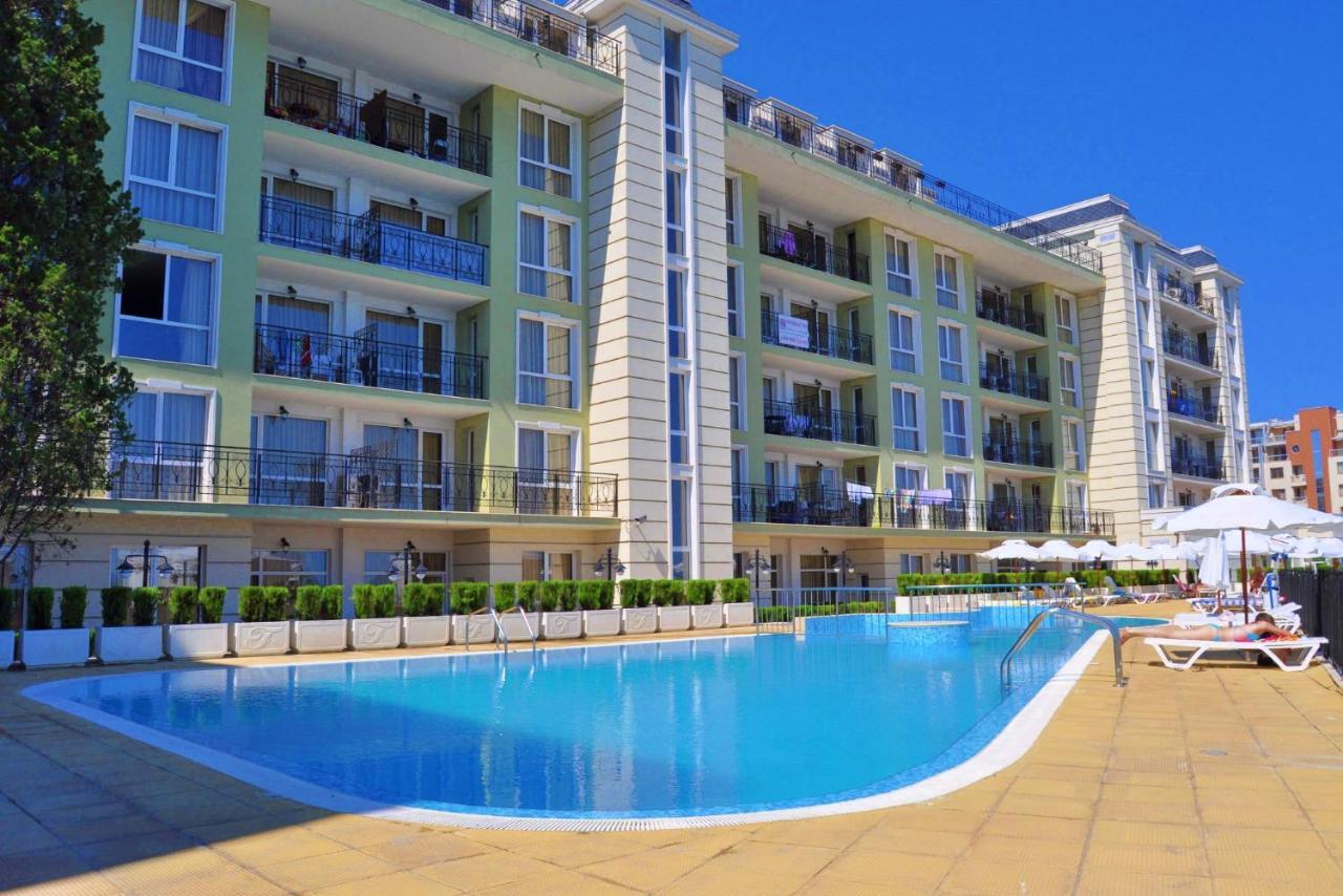 Festa Pomorie Resort Esterno foto